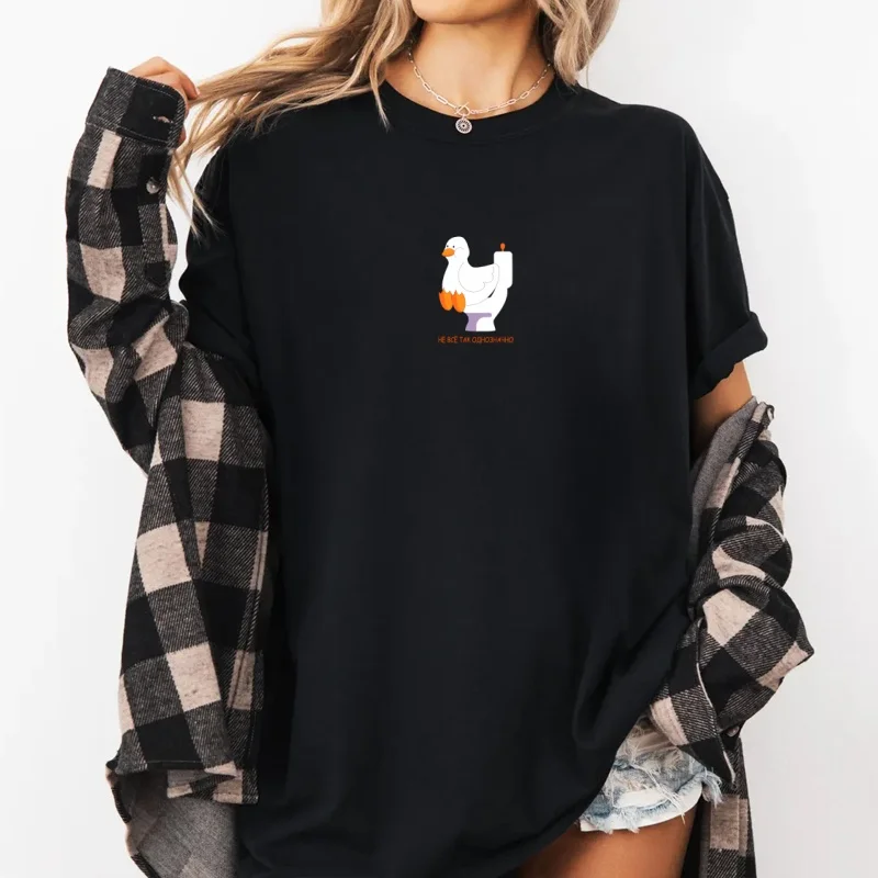 Duck on The Toilet Seat T-shirt Men Women Causal Round Neck Printed Tshirt Streetwear Funny Fashion Women's Clothing