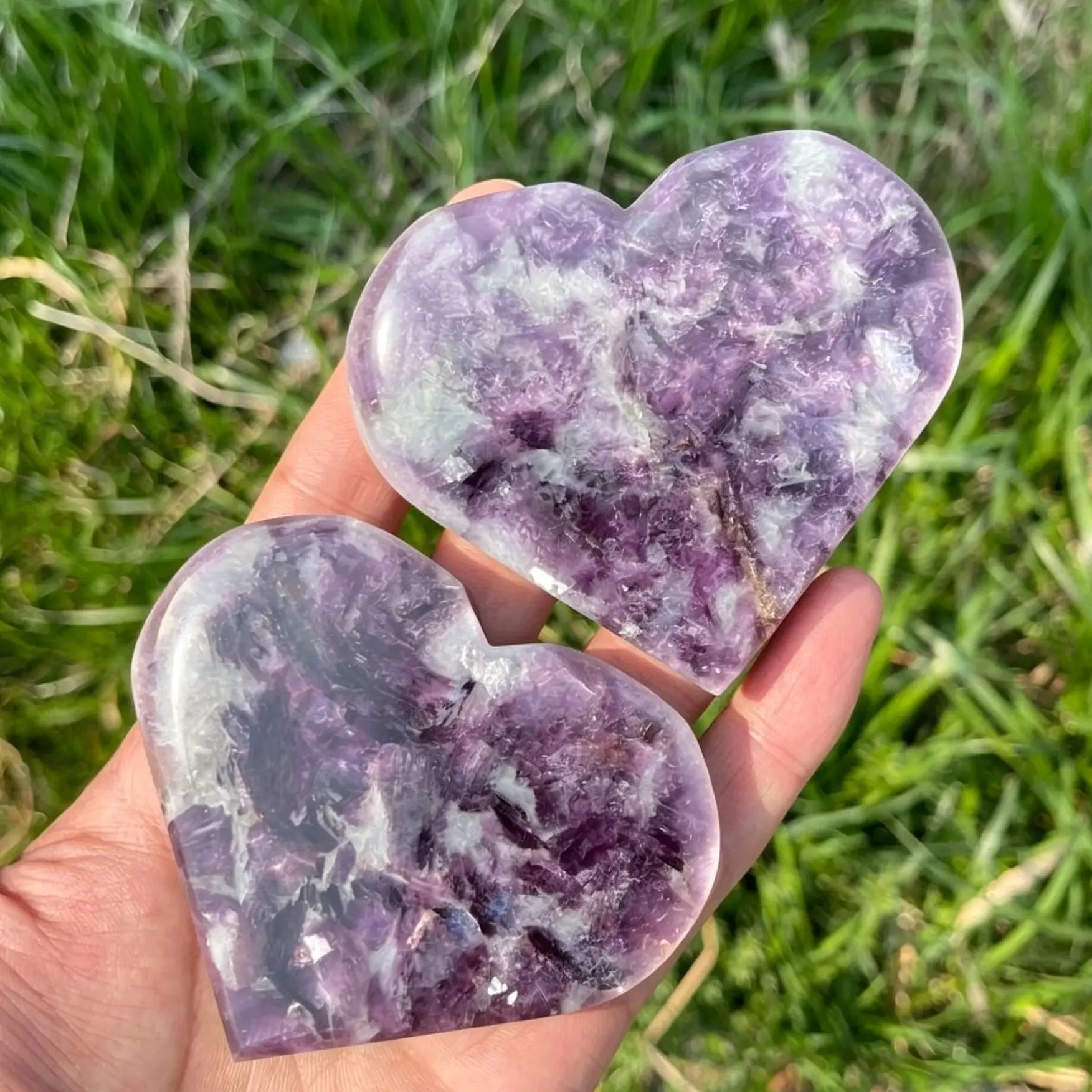 Natural Lepidolite Heart, Crystal Heart Carving, Polished Healing Mineral Stone Home Decor Meditation Ornament Gift
