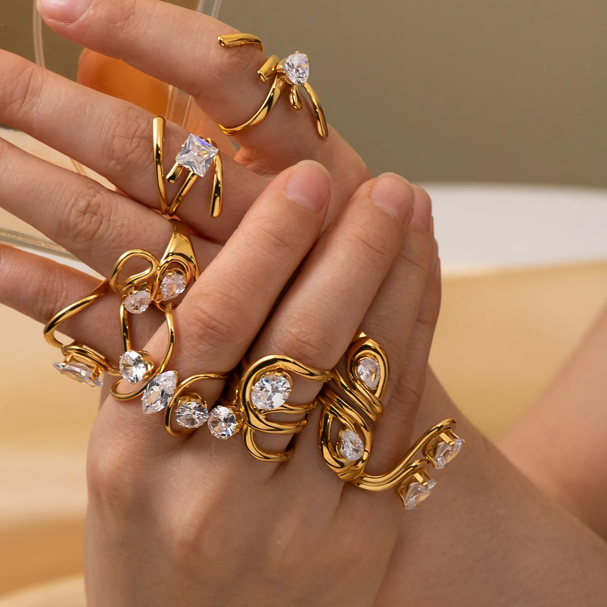 

YHTOT Geometric Irregular Line Zircon Ring Stylish High-End Accessory Women's Stainless Steel Non-Fading Elegant Luxury Design