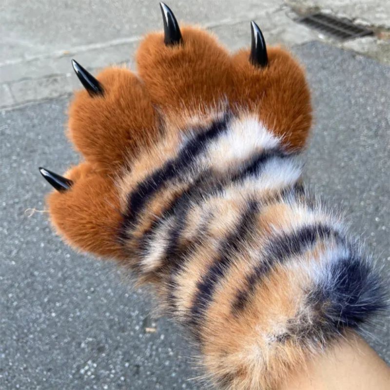 Cute Plush Tiger Claw Gloves Thick Cat Claw Finger Gloves Cartoon Animal Role Playing Cosplay Gloves Winter Warm Gloves 2026