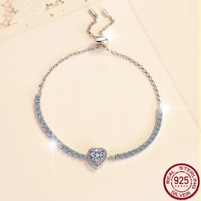 

New Moissanite Bracelet for Women; Heart-shaped Sweet Fashion GRA Starry Sky S925 Pure Silver Bangle Jewelry for