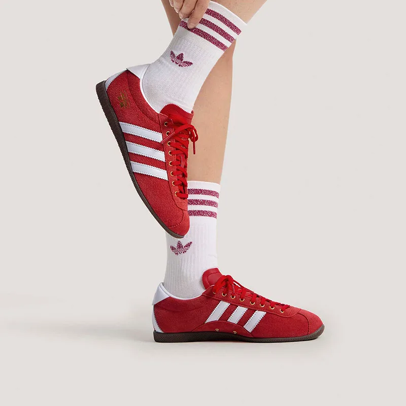 Adidas Originals Womens Fashion Casual Sneakers KJ3957 Leather Upper Narrow Fit Lace‑up Daily Walking Shoes Light Scarlet