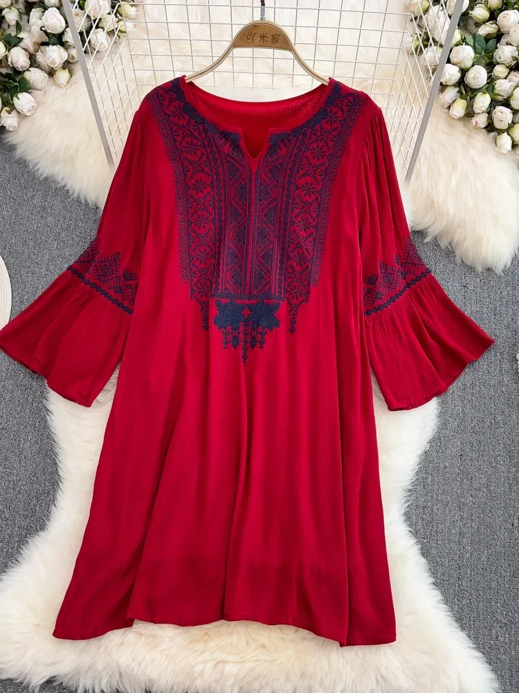 Summer Temperament Loose Ethnic Style Embroidered Dress Cotton Linen Holiday Vintge Dresses Women D1445