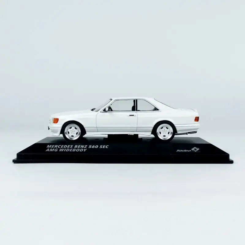 Solido 1/43 MERCEDES SEC 560 AMG WIDEBODY Legierung Spielzeug Kraftfahrzeug Druckguss Metall Modell Geschenke