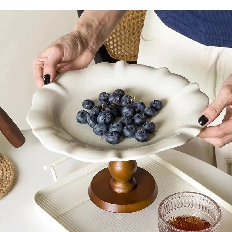 Vintage Simplicity Ceramic Fruit Plate Wood High Foot Snack Afternoon Tea Cake Display Household Products