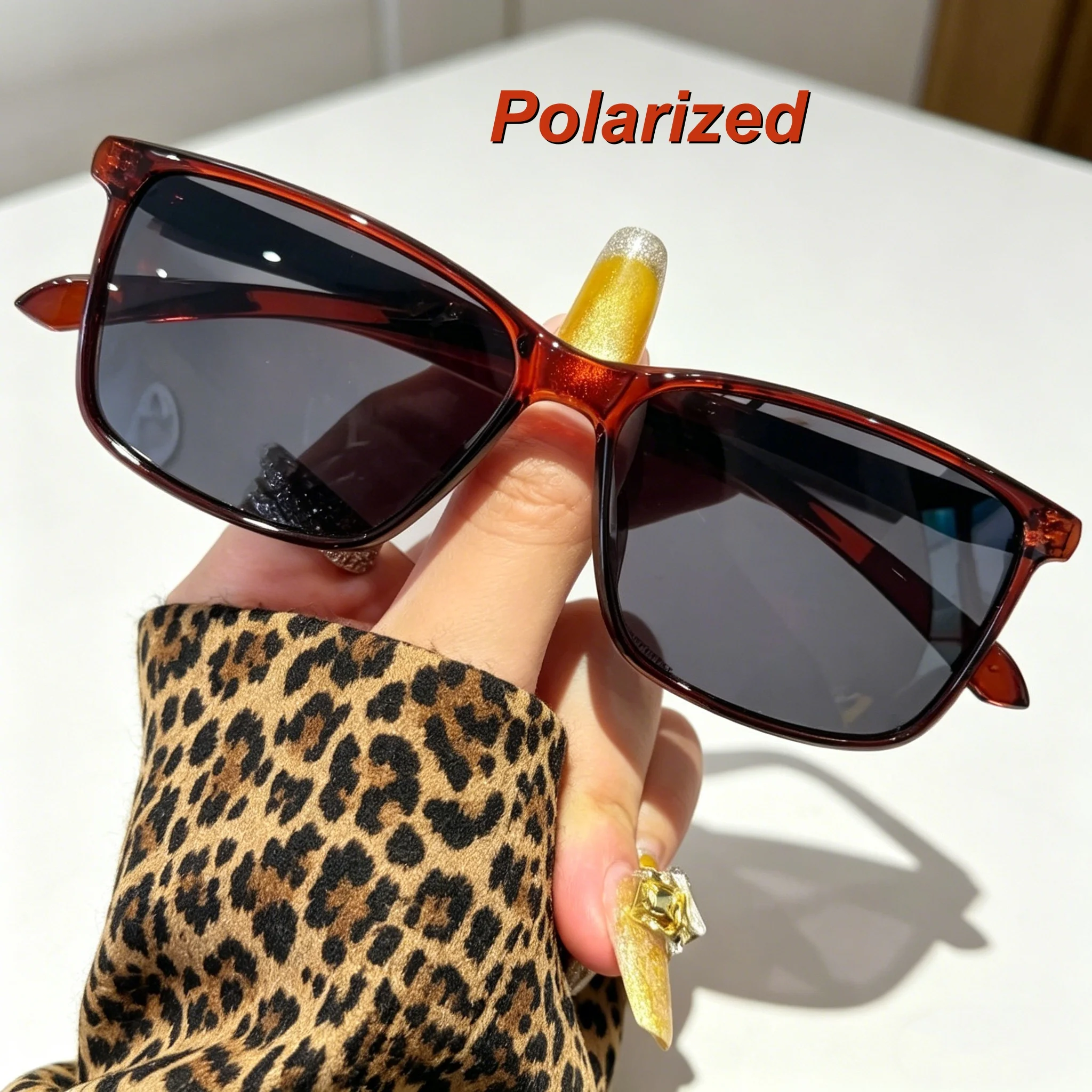 

2026 New Fashionable Personalized HD Polarized Women's Sunglasses Retro Outdoor Neutral High Quality Luxury Sunscreen Glasses