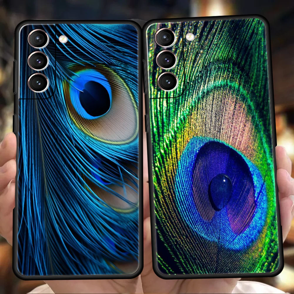 Etui z pawim piórem do Samsung Galaxy S24 S23 S22 S20 S21 FE Ultra S24 S23 S10 S10E S9 S8 Plus 5G silikonowe pokrowce na telefon Capas