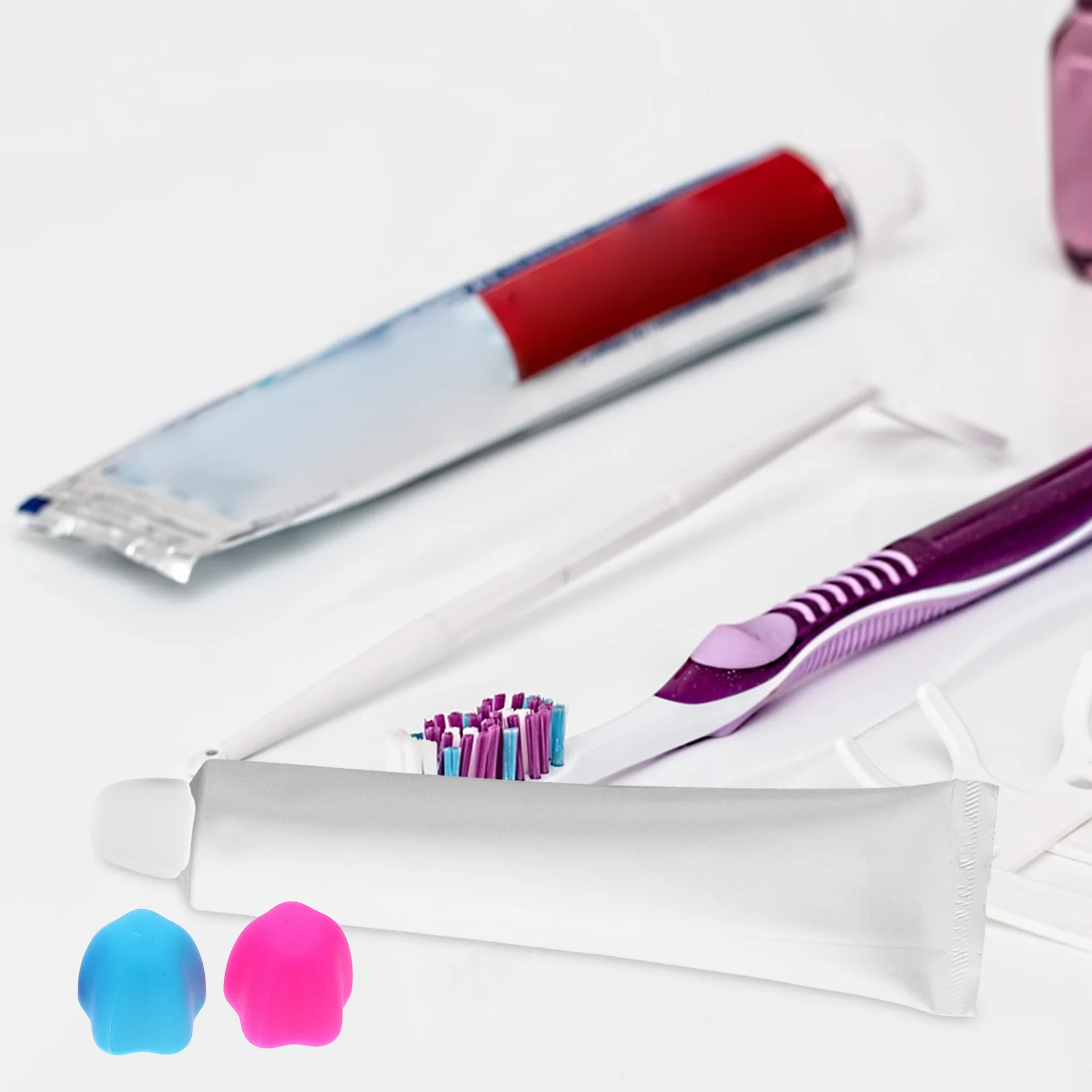 4 szt. Silikonowe nakładki na pastę do zębów, innowacyjny design, przenośne osłonki, organizacja łazienki, artykuły gospodarstwa domowego.