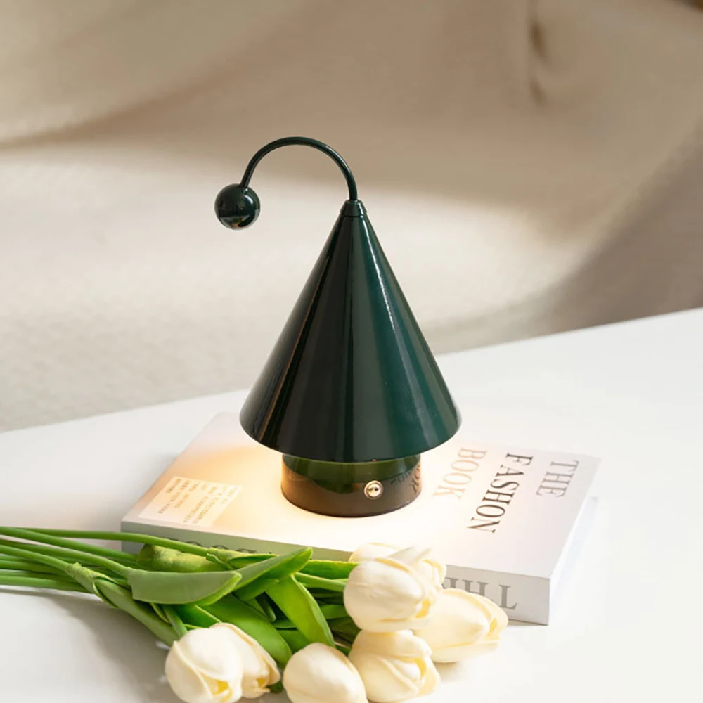 Lampada da tavolo per albero di Natale di Capodanno, ricaricabile, in materiale metallico, luci per albero di Natale, decorazioni natalizie grinch