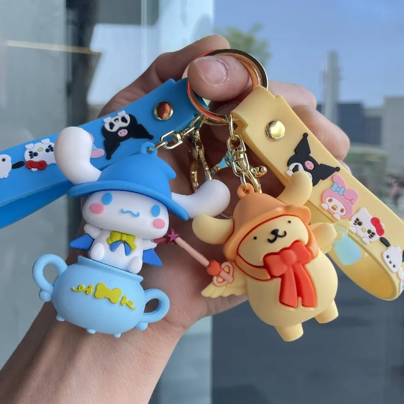 Dessin animé magique Kuromi poupée porte-clés grande oreille chien Anime sac à dos pendentif porte-clés Couple poupée voiture accessoire petit pendentif