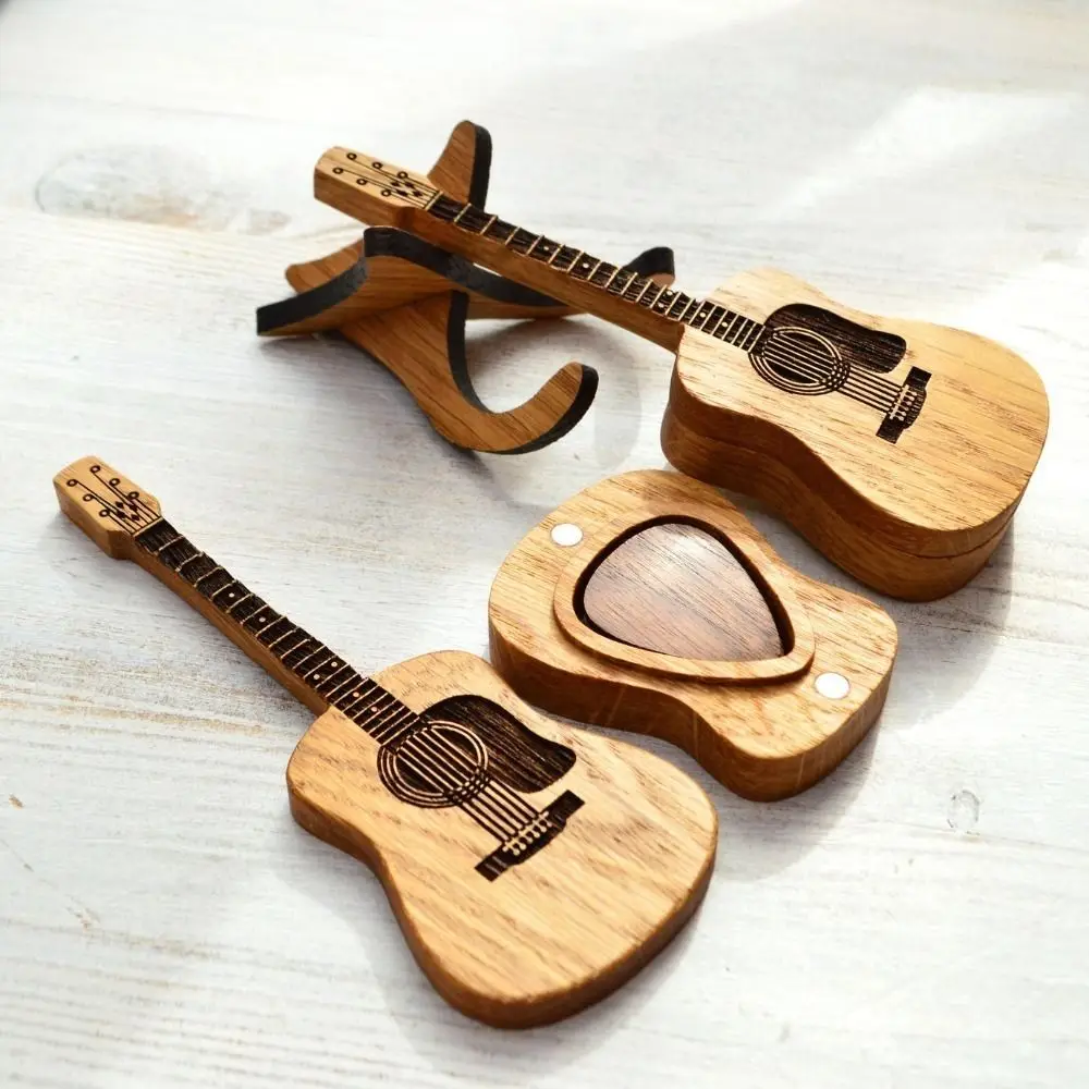 Simulation Guitar Wooden Guitar Ornaments Mini Smooth Edge Wooden Guitar Pick Case with Display Stand Handcrafted