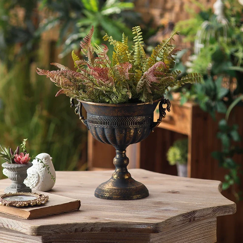 Vintage Bronze Iron Trophy Planter, Antique Urn Vase, Classic Goblet Flower Pot, for Home, Garden, Centerpiece, 31cm Metal Decor