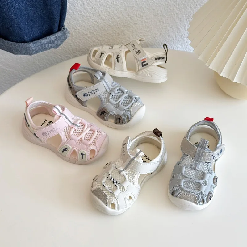 

Baby Walking Shoes Hollowed-out Breathable Kids Casual Sandals Toes Capped 2026 Summer New Boys Girls Sports Sandals Non-slip