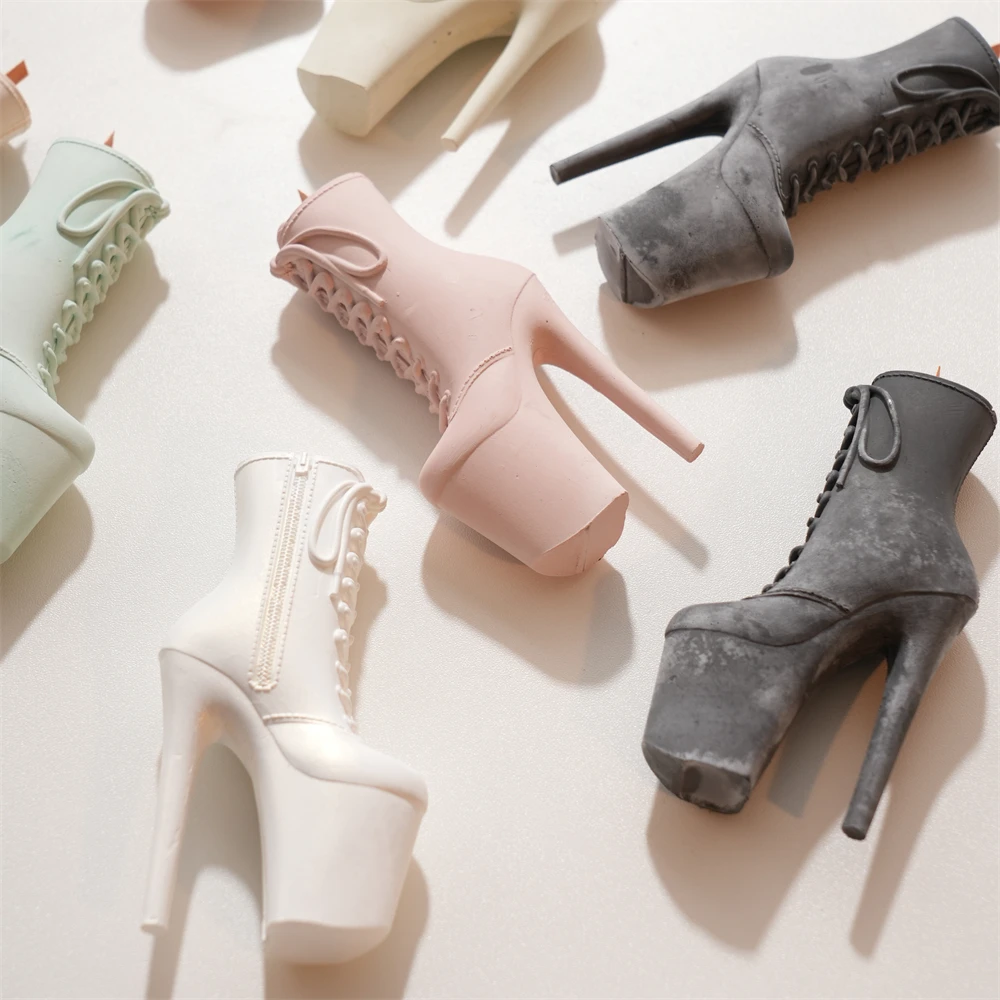 

DIY Side Zip Right Left Ankle Boot Candle Jar Mold Silicone Mold for Lady Extreme High Heels Platform Boots Candle Holder