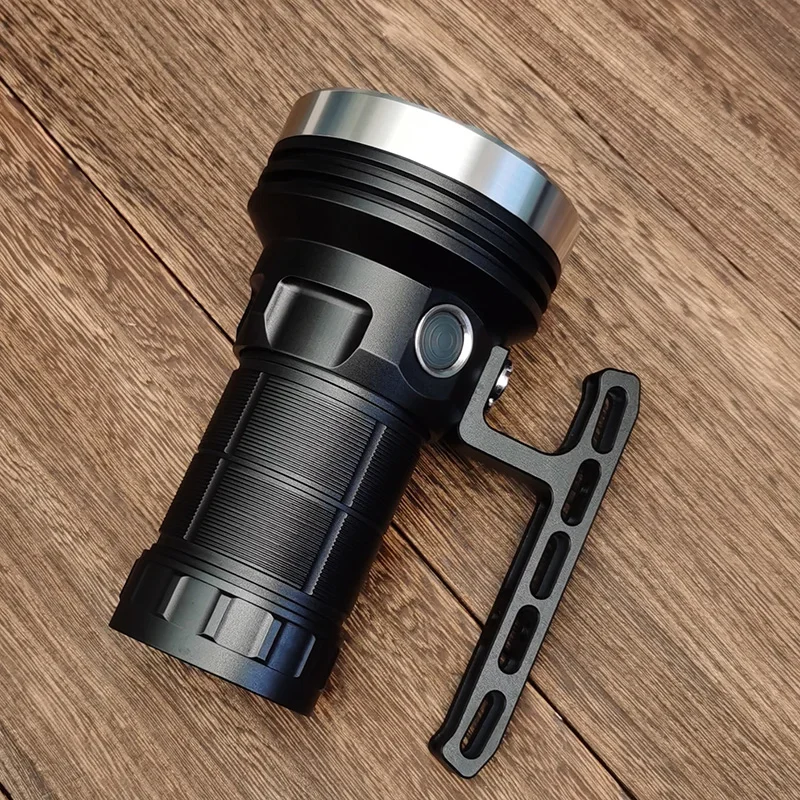 

Фонарь Amutorch DM80 8LED 18000лм 1389м LED