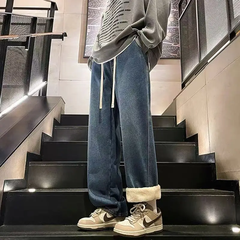 

2026Men's Winter Fleece-Lined Jeans Thick Warm Brushed Denim Korean Style Straight Fit Insulated Trousers for Asians Sizes M-3XL