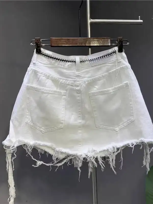 2025 New Korean White Raw Irregular Denim Skirt Women's Anti-Walk Naked Hole Pocket Exposed Short Skirt Fashion Skirts 9U5U
