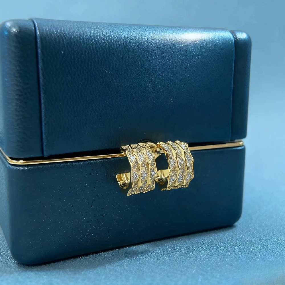 

2025 Trendy Jewelry French Luxury Triangular Rhombus Rows Fashion Women's Earrings High quality Moissanite Sparkling Enchanting