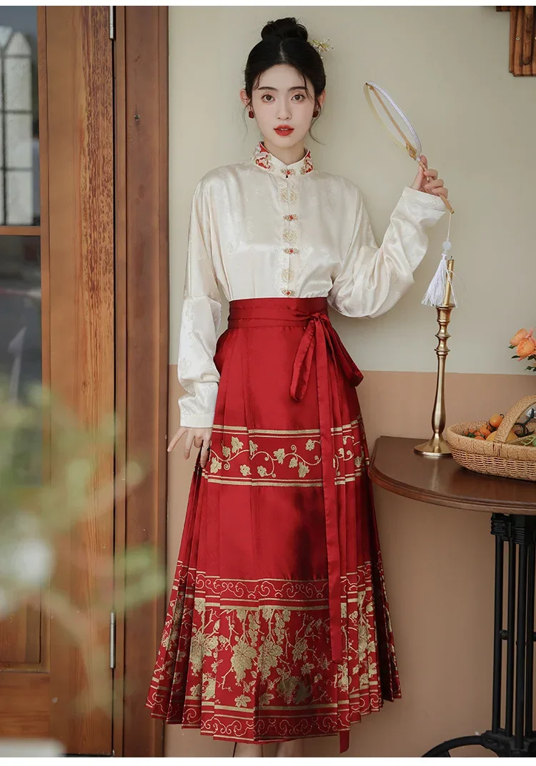 Original Hanfu Skirt Chinese Style Costume Mamianqun Ming Horse Face Dress Improved Ming Dynasty Ancient Traditional Daily Wear