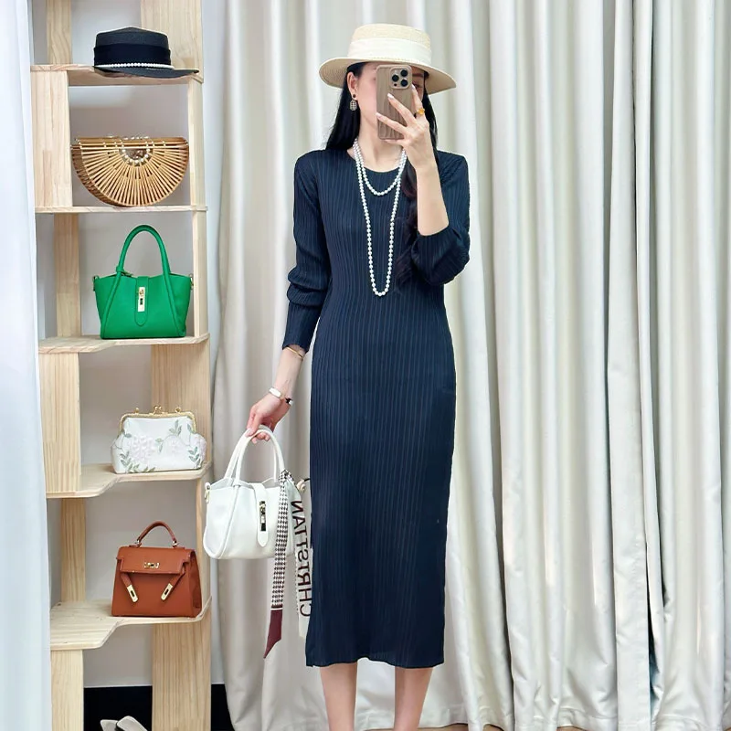 

Miyake Style Pleated Dress for Women 2025 New Solid Color Round Neck Long Sleeve Loose Elegant Midi Pleated Skirt