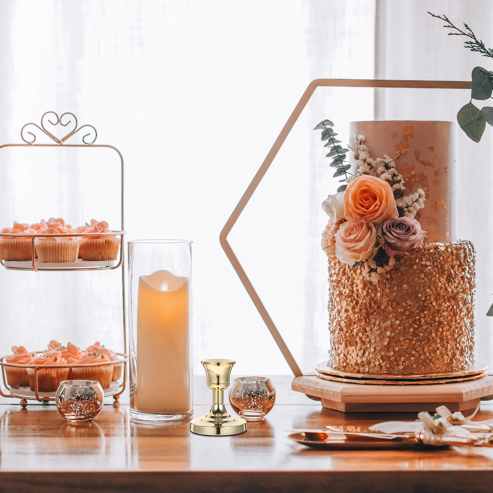 

2pcs Silver Holders Elegant Metal C Holder lesticks for Taper C Wedding Party Decor Pillar C St nament