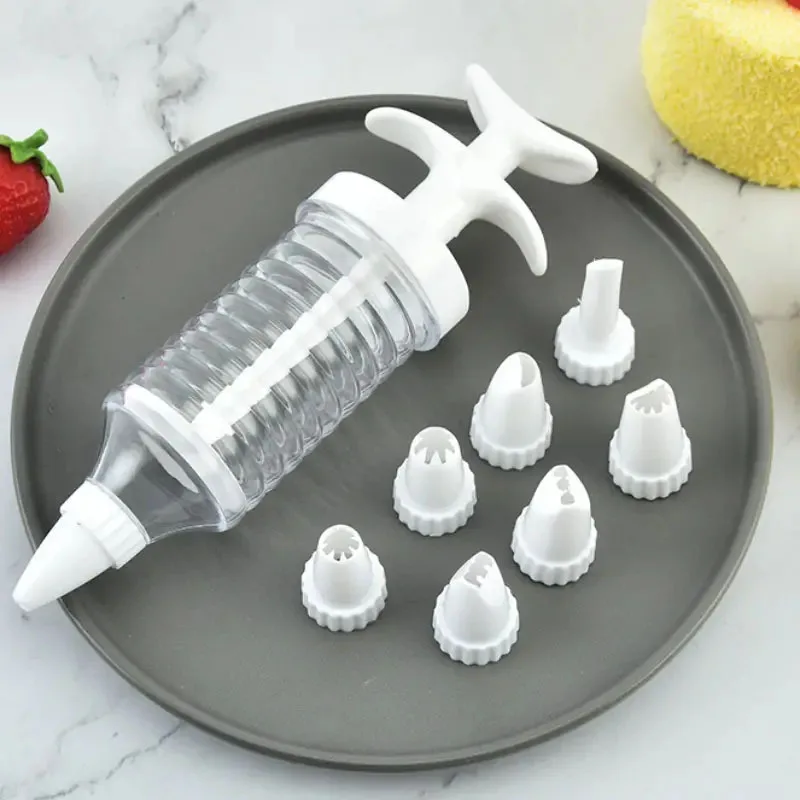 New 8 Pipe Nozzles with Syringe Plastic Cream Baking Nozzle Dispenser Icing Pastry Cream Tips Pastry Tube Decoration Tool