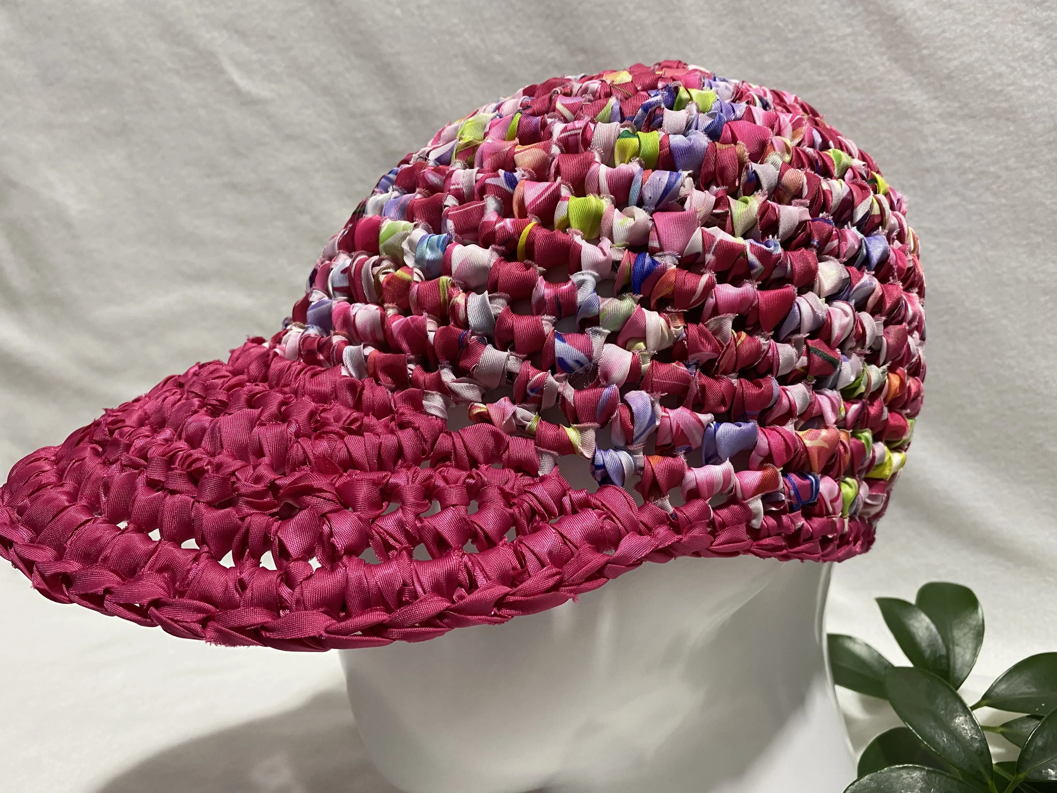 Outdoor Summer Baseball Cap Womens Hand Crocheted Mesh Fabric Yarn Hat for Casual Weekend Outfits and Beach Trips and City Walks