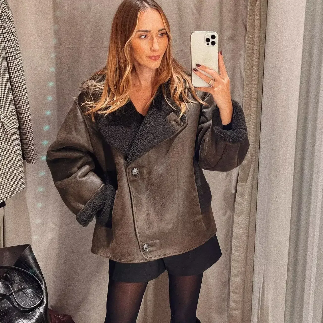 Autumn Large Size Fur One Piece Coat Leather Jacket Woman Synthetic Fur Jacket Suit Collar Casual Clothes Overcoat female