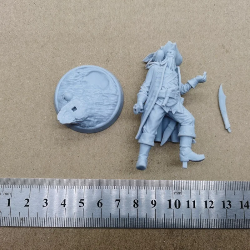 

1/24 Scale Resin Figure Pirate cyclopia Captain Assembled Model Kit Statue Unassembled and Unpainted 3D printing toy