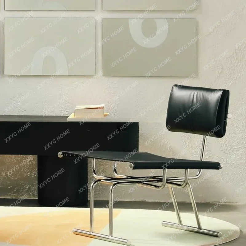 

Living room furniture Modern simple leisure chair/industrial style Bauhaus single chair, leather single chair