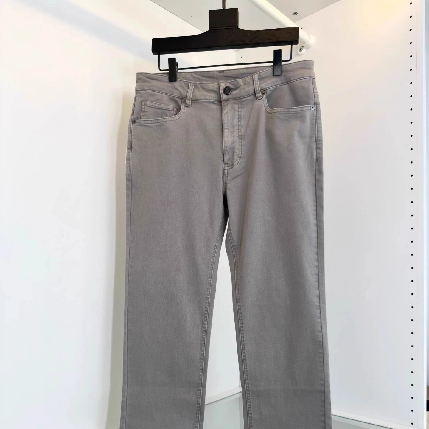 

BC Italy 25aw micro-elastic breathable simple solid color casual pants
