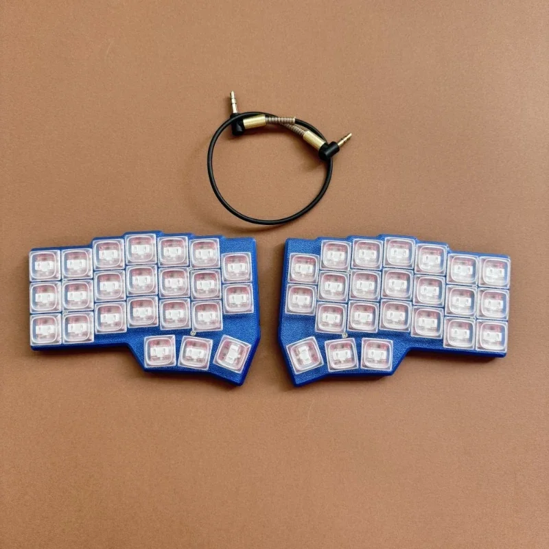 

Corne V4.1 Split Keyboard Customize 3X6 ultrathin Wired Single-mode RGB Hot-Swap Ergonomics Gamers Design Choc Axis Pig Nose Kit