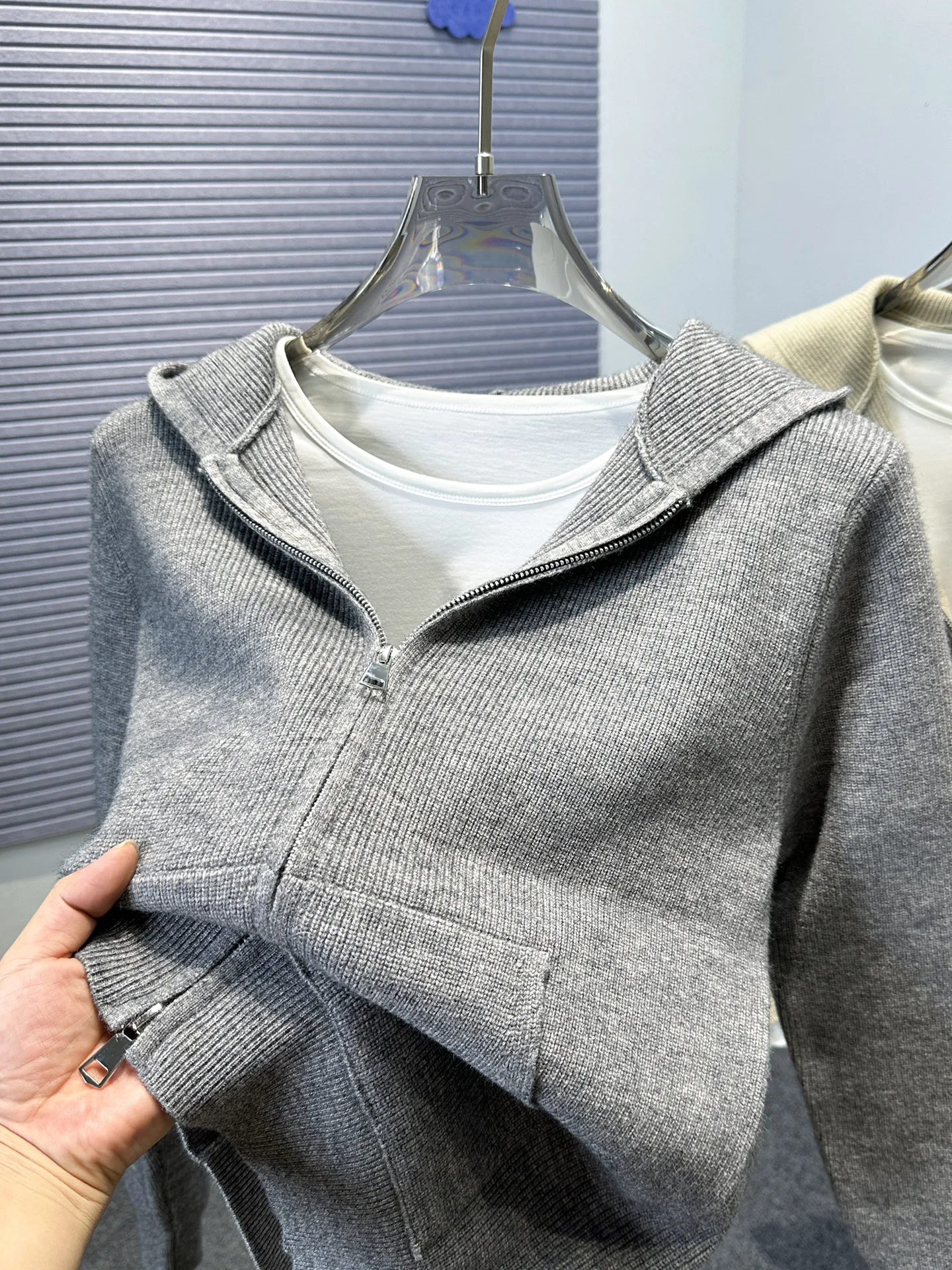 

Мужской вязаный кардиган на молнии с капюшоном, осенне-зимняя повседневная верхняя одежда, однотонная, с карманами, мужская куртка