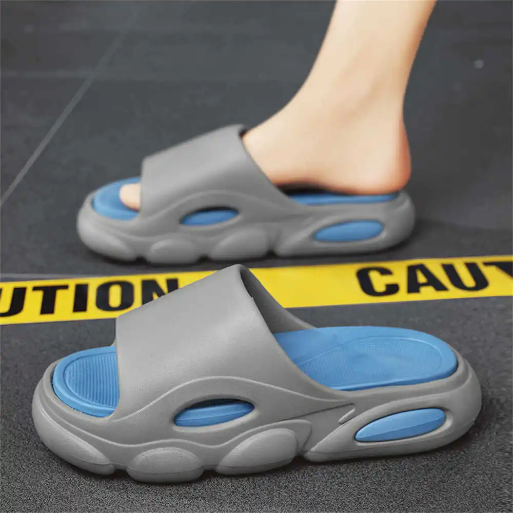 

Gray Super Lightweight Sandals For Teens Outdoor Slippers Shoes Trainers For Mens Sneakers Sport Tenismasculine Sneakersy