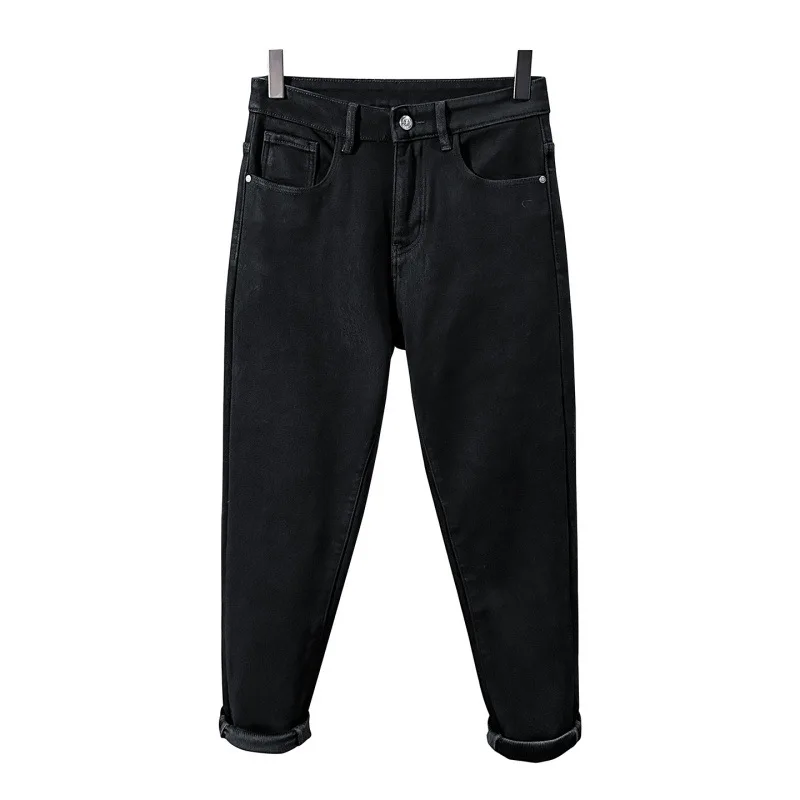Jeans da uomo ispessiti in velluto nell'inverno 2025, nuovi vestiti da uomo caldi e spessi con piedi piccoli, pantaloni lunghi neri slim fit