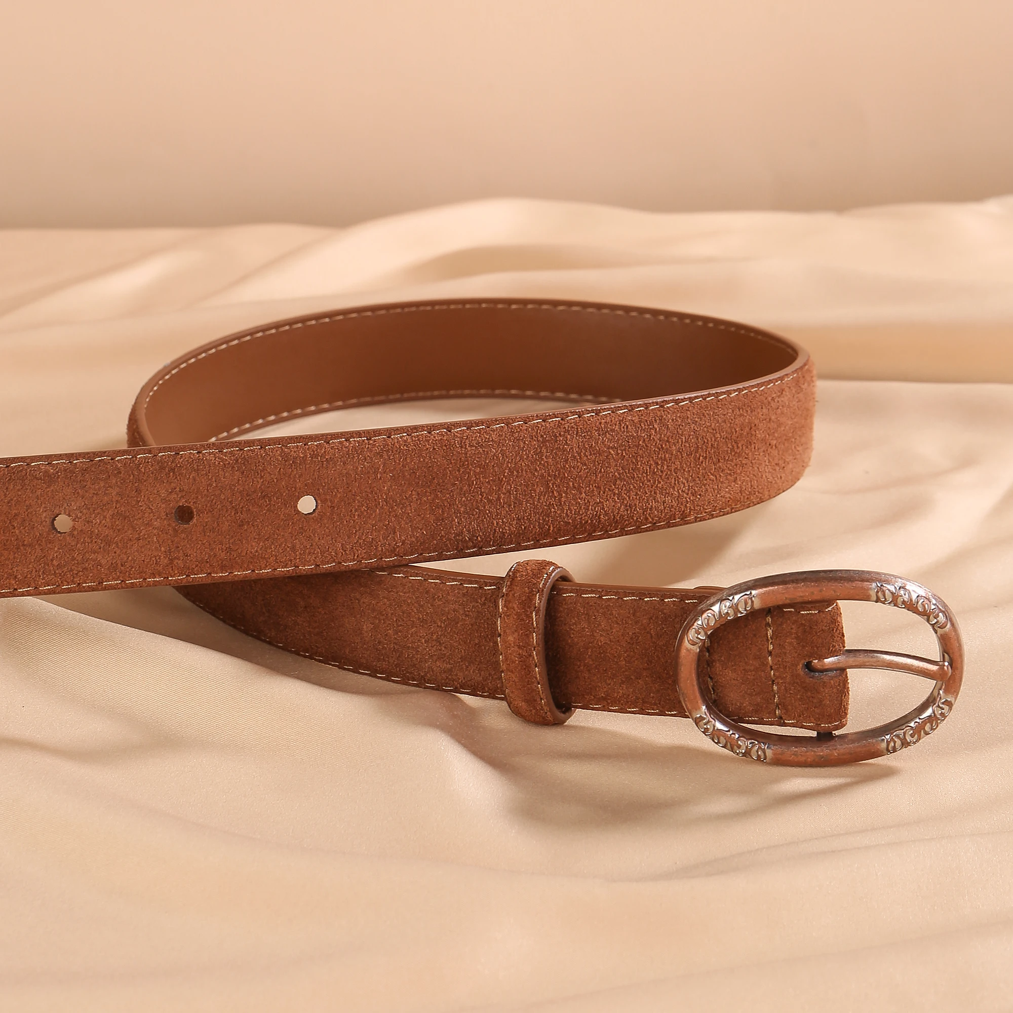 여성용 패션 스웨이드 벨트 디스트레스드 프린트 버클 조절 가능한 와이드 가죽 벨트 코르셋 탑 드레스 청바지 캐주얼 걸즈