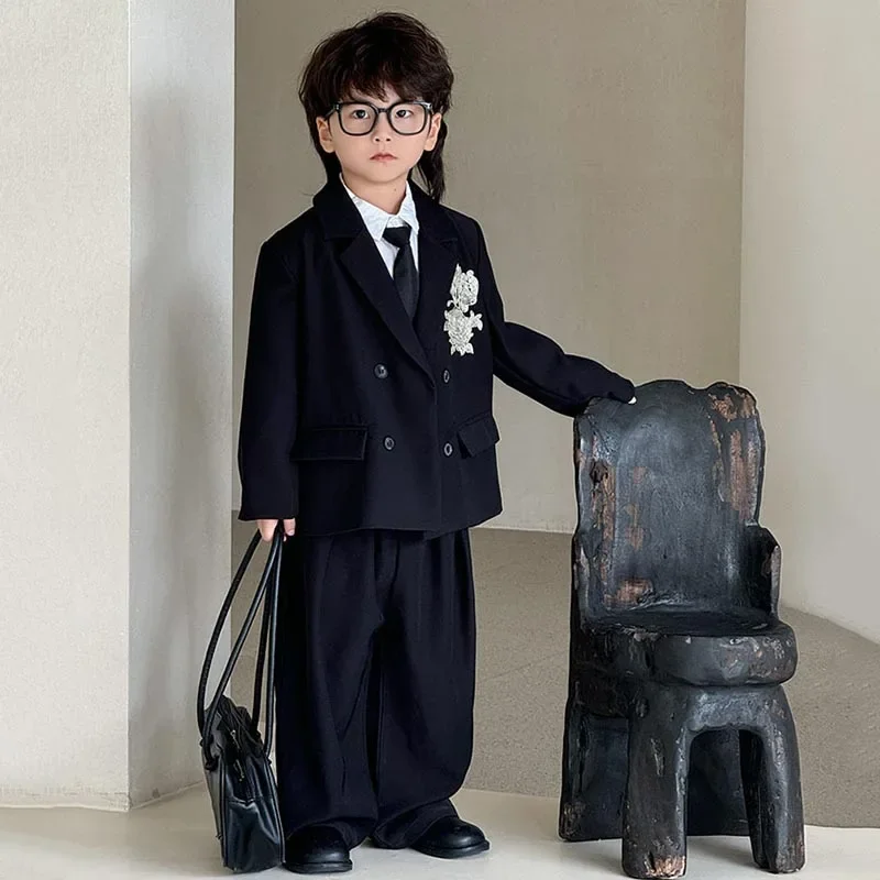 

Новые весенние черные повседневные пиджаки и брюки, комплект школьной одежды из 2 предметов для девочек, костюм для мальчиков, модная детская эксклюзивная одежда с вышивкой розы