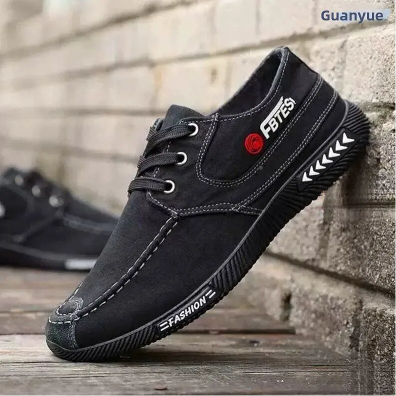 New Men's Casual Low-Top Canvas Welder Shoes Lightweight Breathable Deodorant Sports Traditional Daily Versatile Safety Shoes
