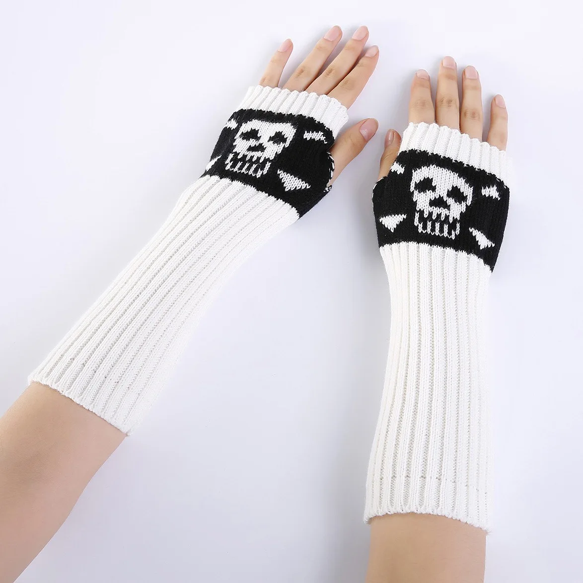 Guantes térmicos con diseño de calavera para hombre y mujer, calentadores de muñeca tejidos con medio dedo, manga abombada, moda, otoño e invierno