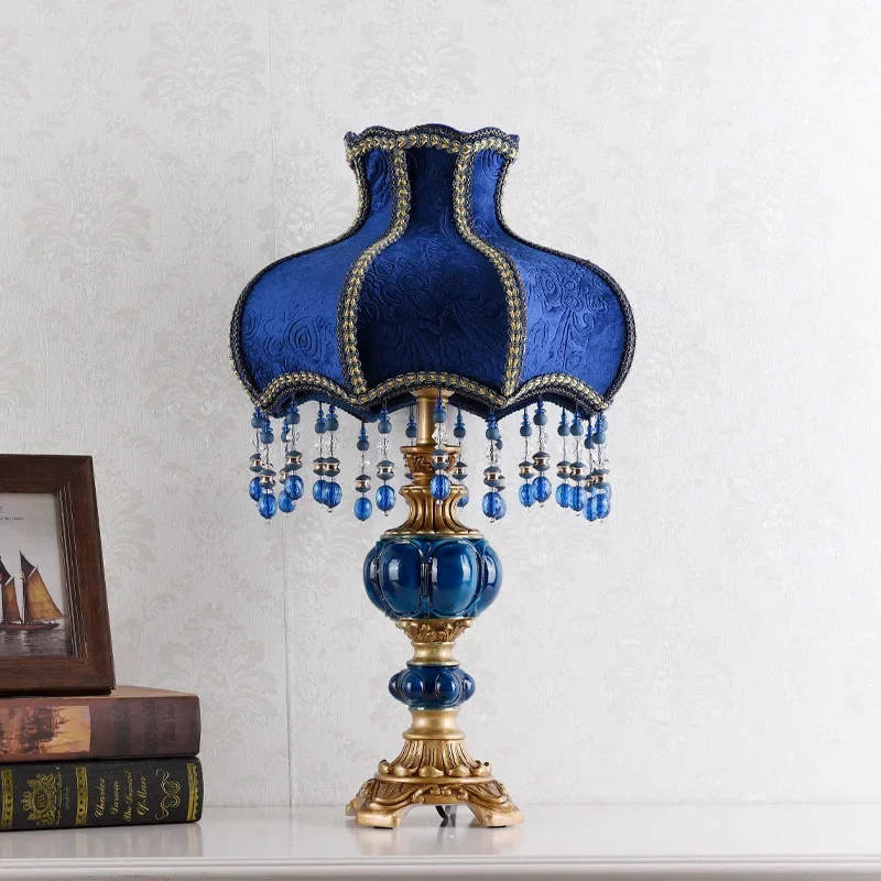 

Bedroom Bedside Table Lamp Personalized Wedding Room Modern European Living Room Study creativity Luxury Blue Ceramics Desk Lamp