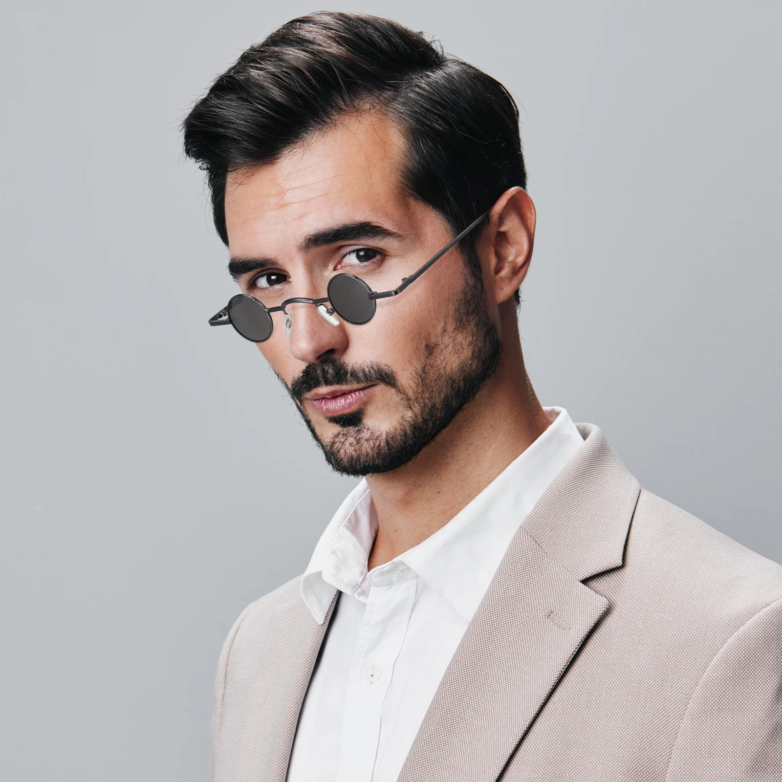 

Small Round Frame Retro Sunglasses for Men Women Black Lightweight Fashionable Uv Protection Beach Eyewear Party Decor