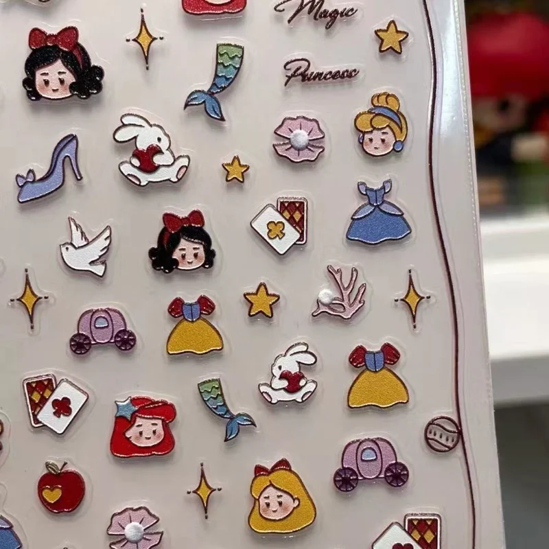 Nuova versione Q Disney Biancaneve Simpatico cartone animato Periferia Adesivo per manicure 3D Studente Diario Divertimento Adesivo decorativo impermeabile fai da te
