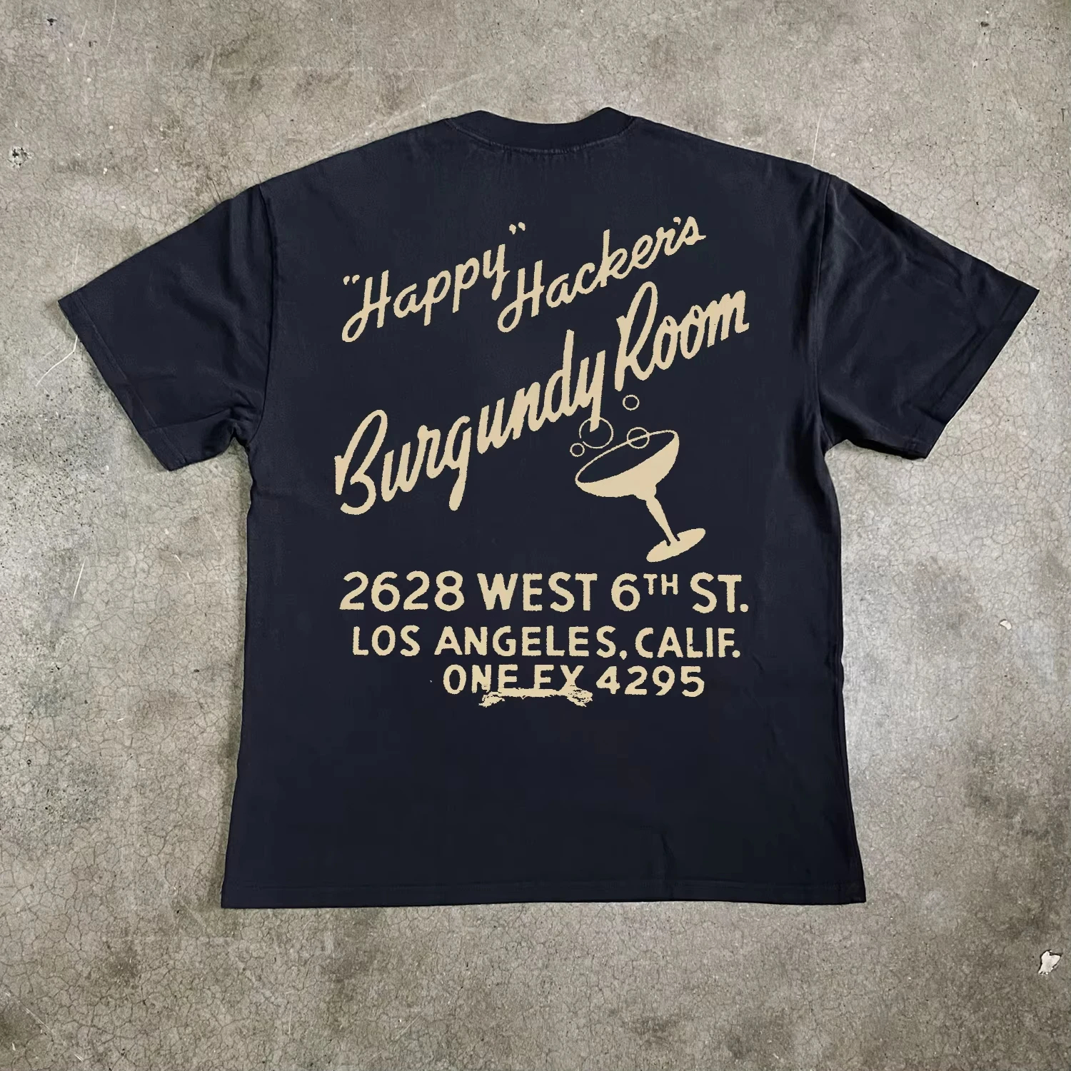 2026 New Unisex Legendary Underground Bar Vintage Inspired Graphic Crew Neck Short Sleeve Top for Summer Daily Street Outfits