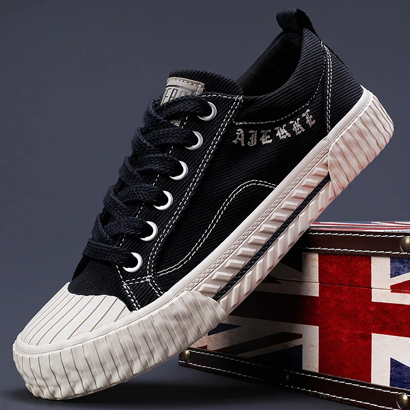 White Canvas Shoes for Men Casual Autumn Vulcanized Shoes Lace-up Students Cloth Shoe Men\'s Flats Sneakers Men Board Shoes