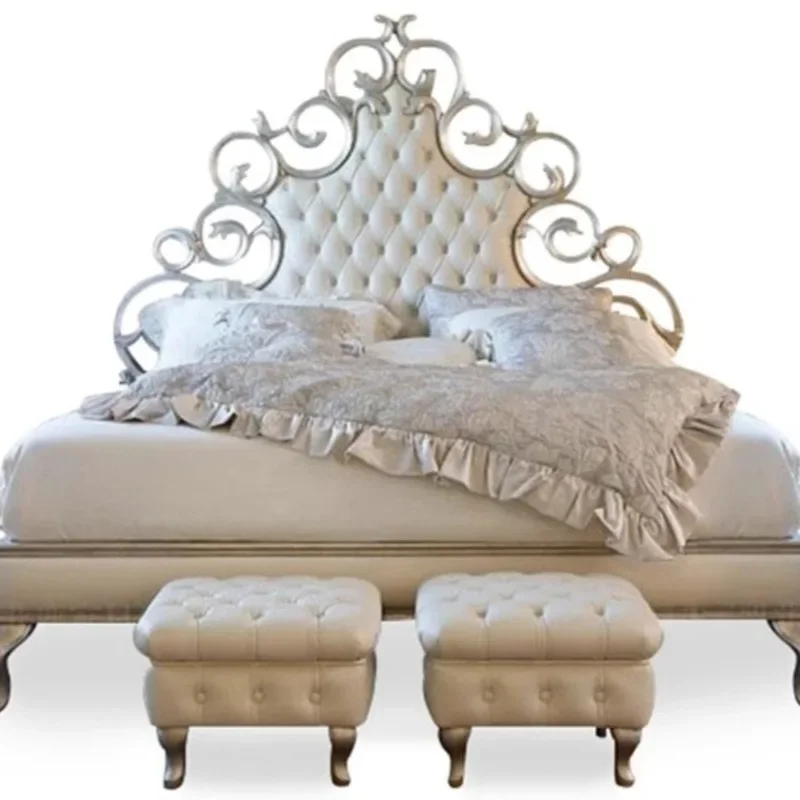 

French court carved double bed European solid wood soft bag princess bed American classical old modern simple wedding bed