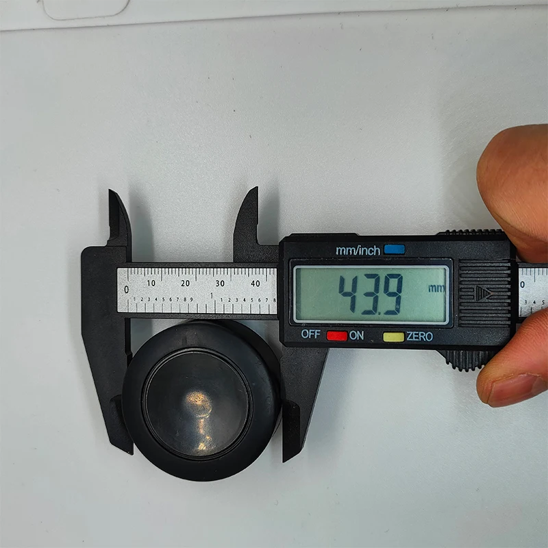 1pcs Vacuum Cleaner Parts Roller Wheels for Haier ZL1106g Vacuum Cleaner Replacement Repair Parts