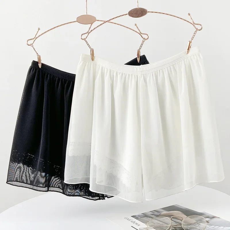 กางเกงเซฟตี้ลูกไม้สีขาวสำหรับผู้หญิงกางเกงขาสั้นลำลองไม่ลื่นทรงหลวมมีชายเสื้อใส่หน้าร้อน