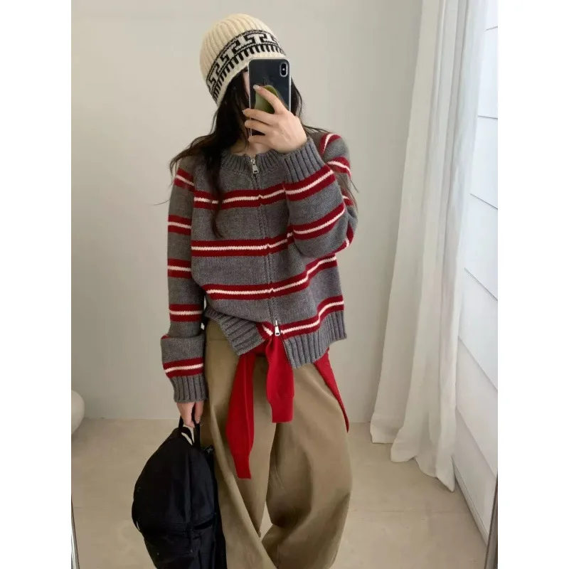 Cárdigan a rayas con cremallera para niña, suéter de estilo pijo, abrigo de punto de viento perezoso, Tops sueltos, ropa interior femenina de invierno, venta al por mayor