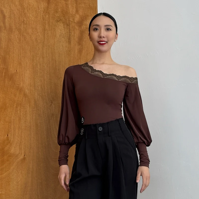 2025 nouvelles femmes salle de bal haut de danse épaule inclinée à manches longues danse body adulte Samba Rumba danse moderne body XH2916