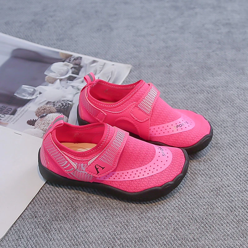 Summer Kids Barefoot Shoes Girls Slip on Sneaker Knit Breathable Non-slip Children Casual Sneaker Sports Flats for Girls
